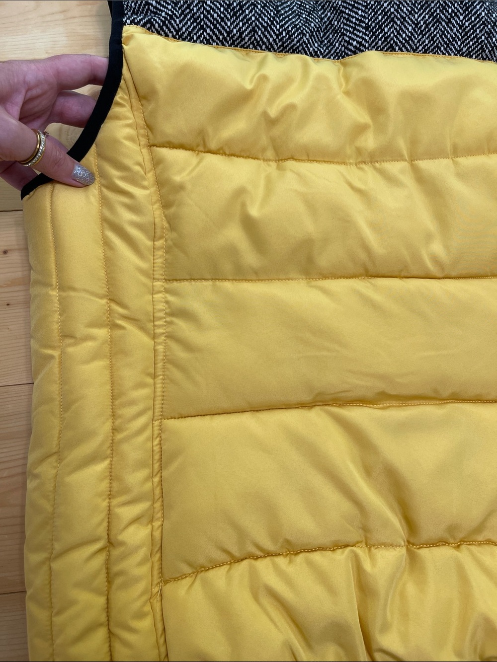 Ruff Hewn Yellow Quilted Puffer Vest Tweed Toggle Accents Size M - Picture 13 of 16